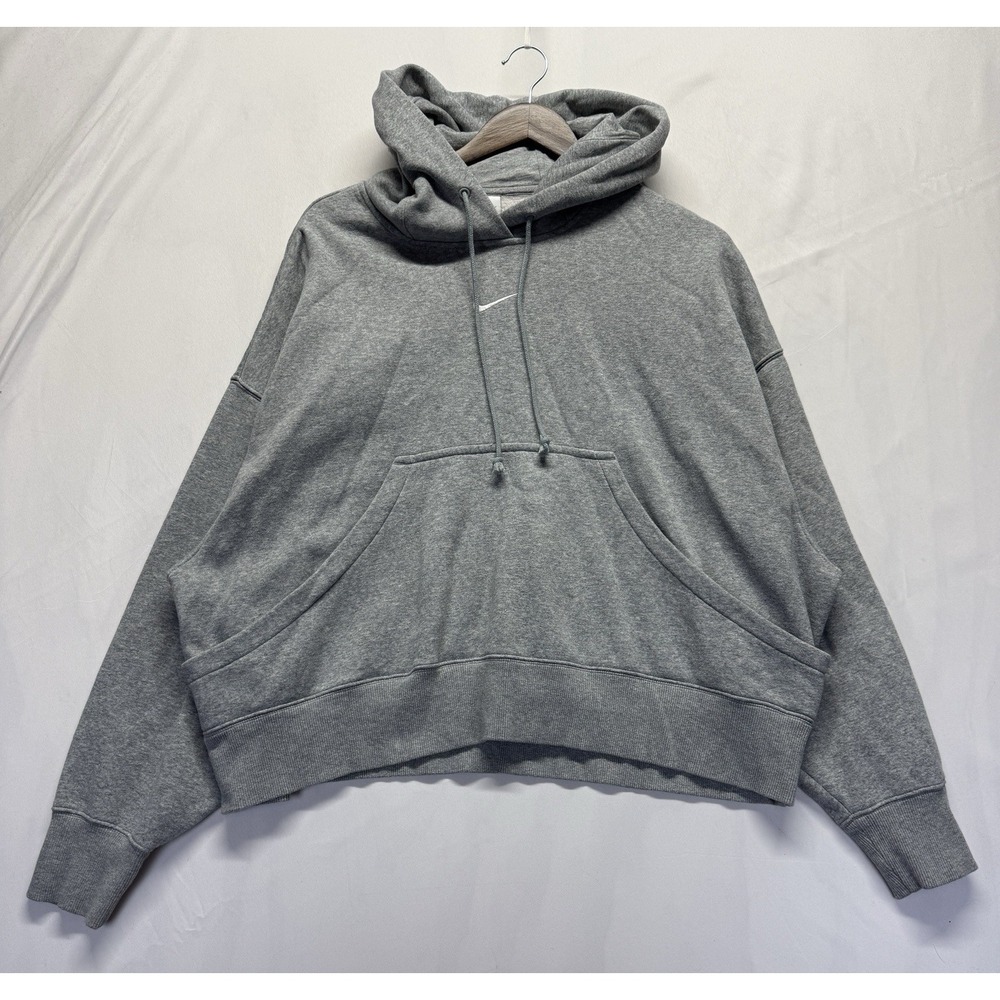 Nike Hoodie Womens Medium Gray Pullover Fleece Sweatshirt Swoosh Pocket Casual